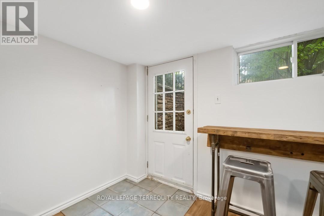 Bsmt - 95 Macdonell Avenue, Toronto, Ontario  M6R 2A4 - Photo 2 - W12579436