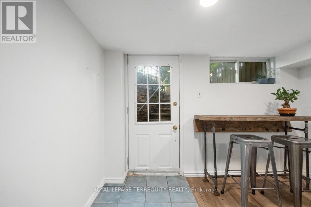 Bsmt - 95 Macdonell Avenue, Toronto, Ontario  M6R 2A4 - Photo 5 - W12579436