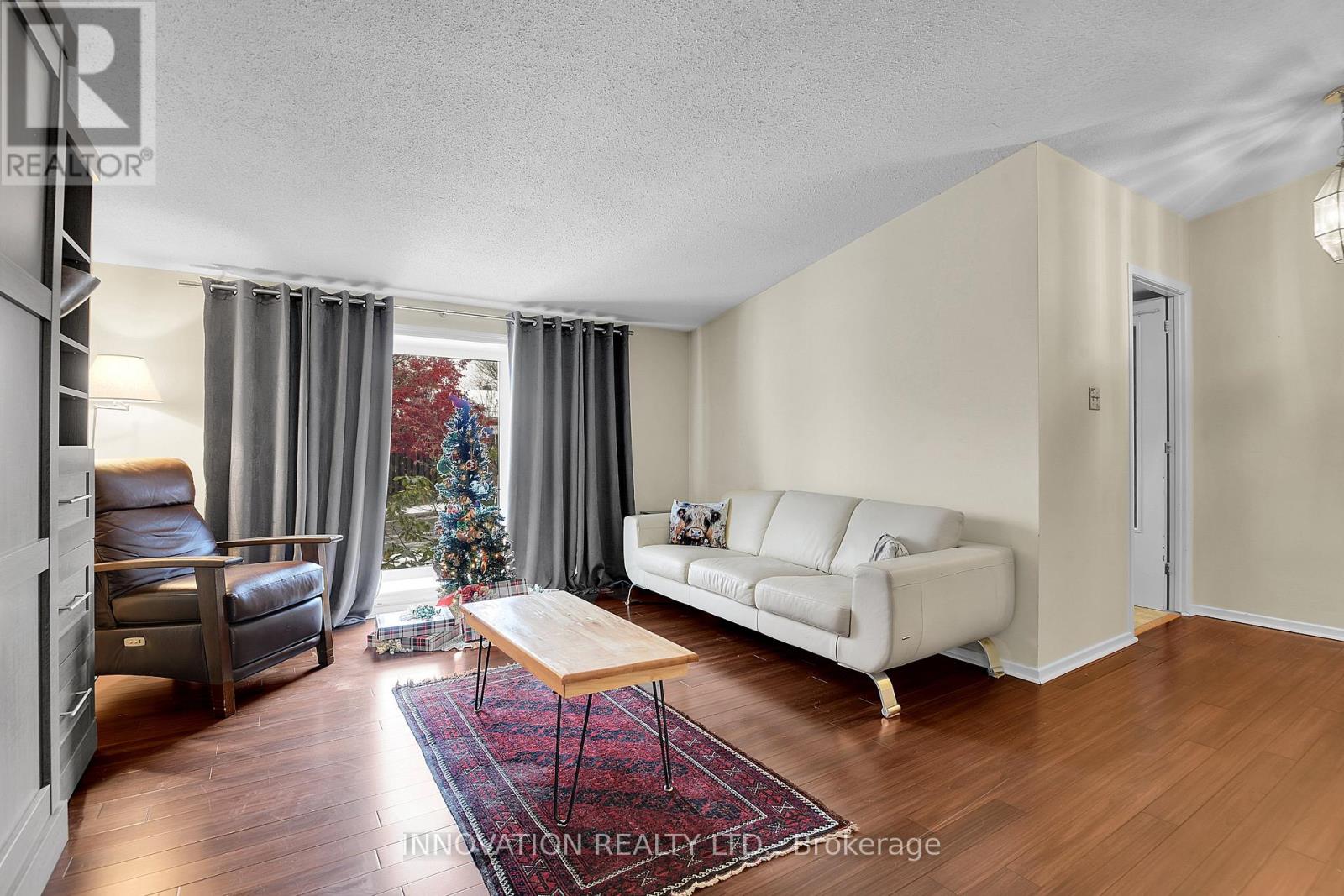 152 Burnett's Grove Circle, Ottawa, Ontario  K2J 1S9 - Photo 7 - X12579496