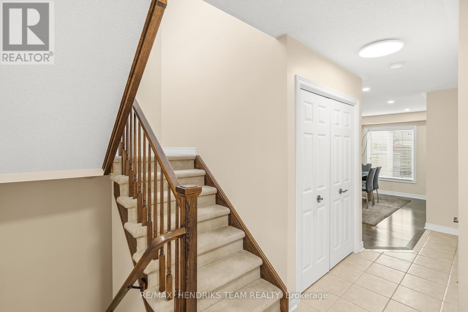 11 Keith Crescent, Niagara-On-The-Lake, Ontario  L0S 1J0 - Photo 7 - X12579498