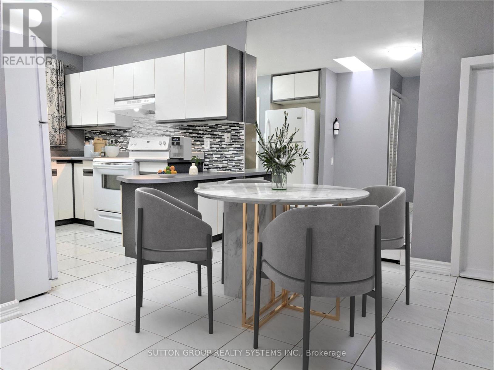 334 Dale Crescent, Waterloo, Ontario  N2J 3Y3 - Photo 6 - X12579244