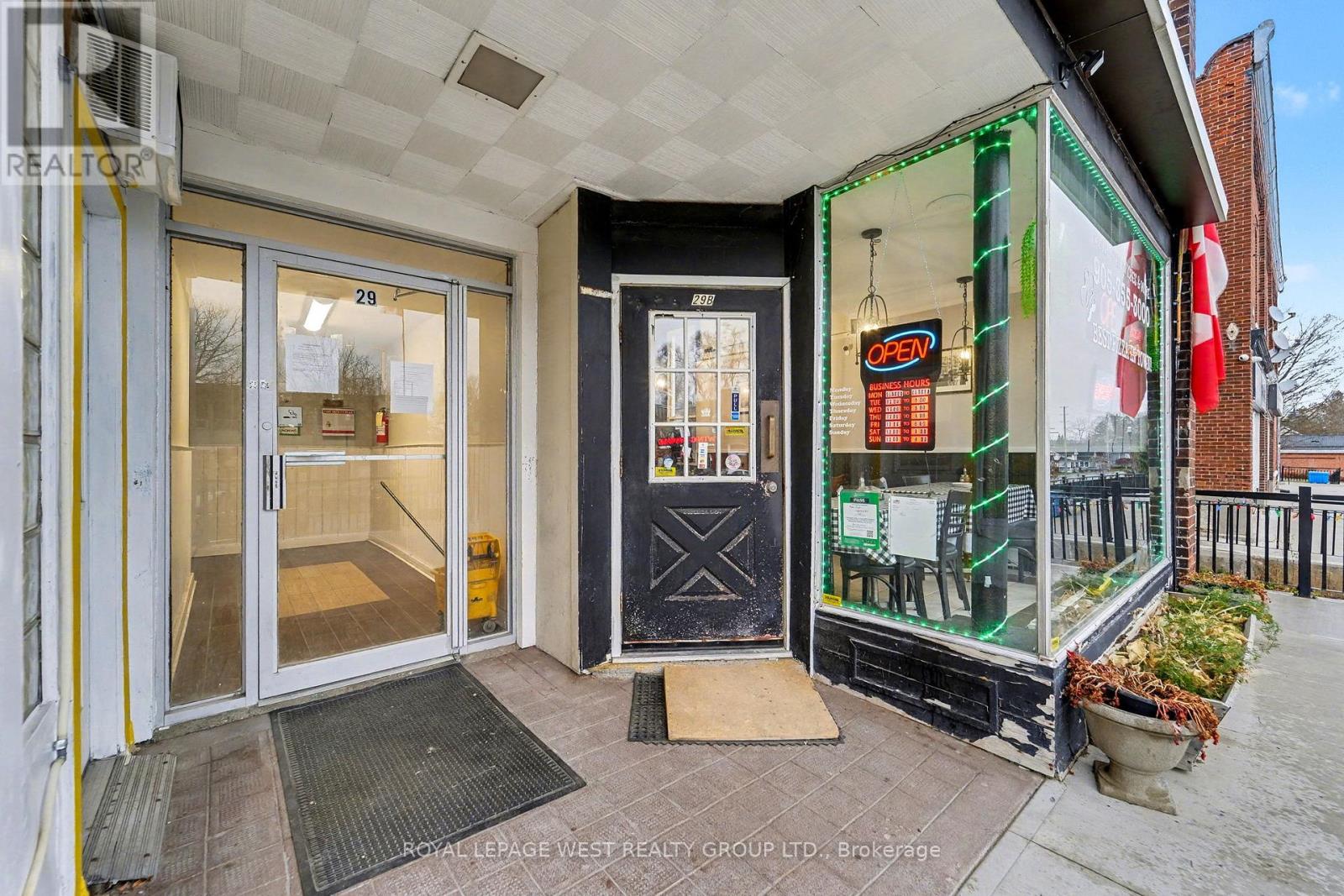 B - 29 King Street E, Cobourg, Ontario  K0K 1S0 - Photo 4 - X12579246