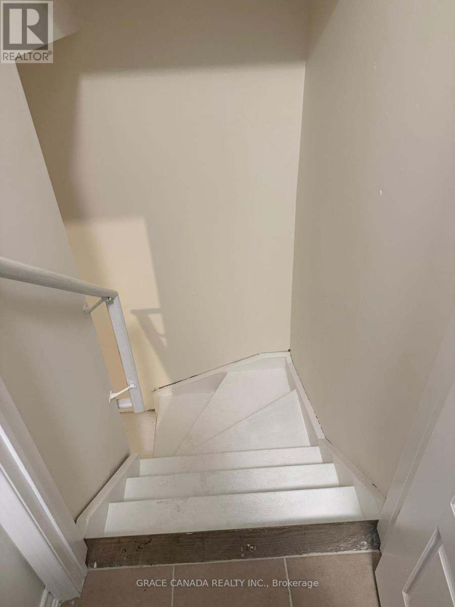 71 Bedrock Drive, Hamilton, Ontario  L8J 0K6 - Photo 11 - X12579378