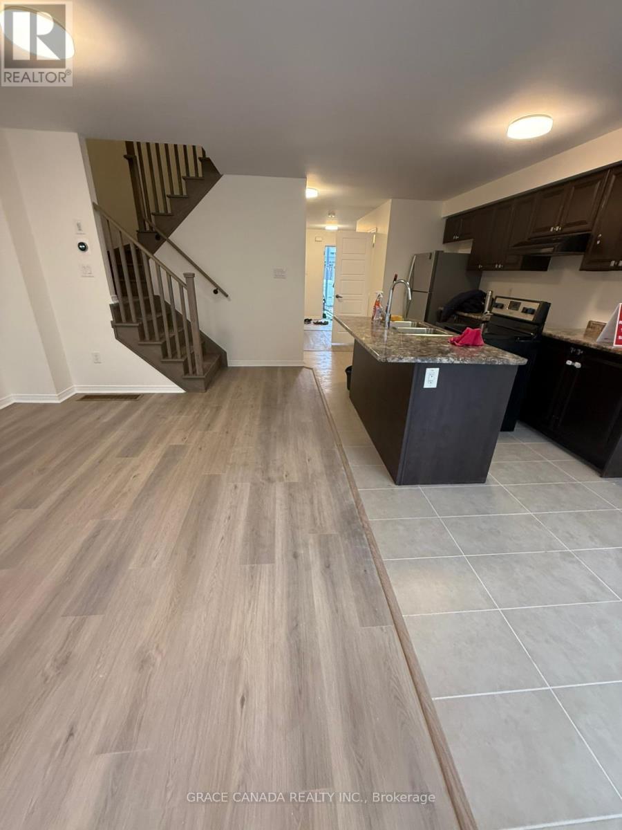 71 Bedrock Drive, Hamilton, Ontario  L8J 0K6 - Photo 24 - X12579378