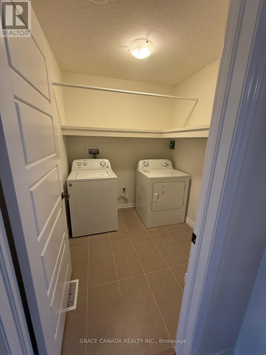 71 Bedrock Drive, Hamilton, Ontario  L8J 0K6 - Photo 25 - X12579378