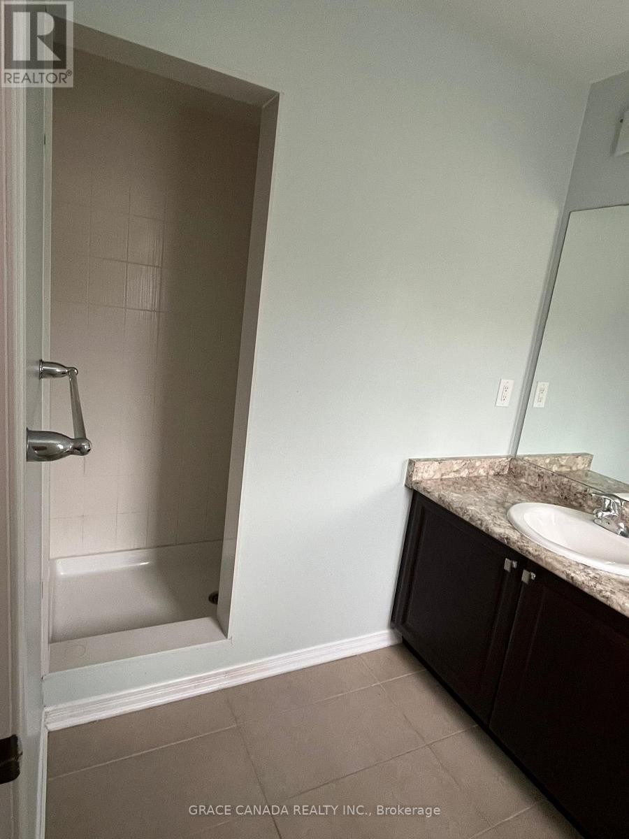 71 Bedrock Drive, Hamilton, Ontario  L8J 0K6 - Photo 5 - X12579378