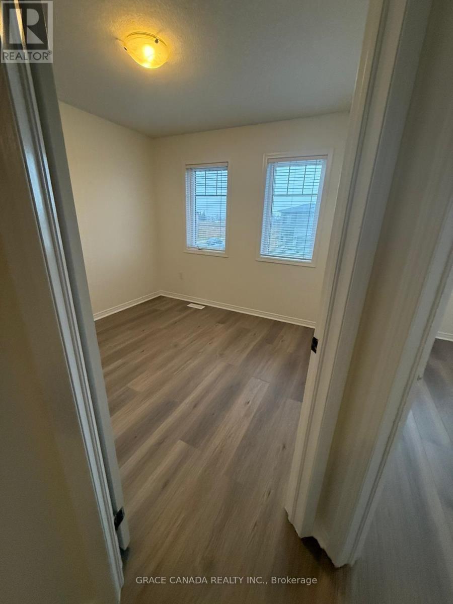 71 Bedrock Drive, Hamilton, Ontario  L8J 0K6 - Photo 9 - X12579378