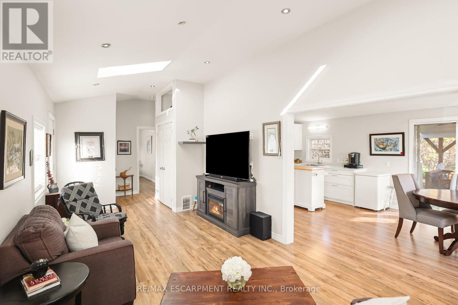 4453 Timothy Lane, Lincoln, Ontario  L3J 0W1 - Photo 10 - X12579392