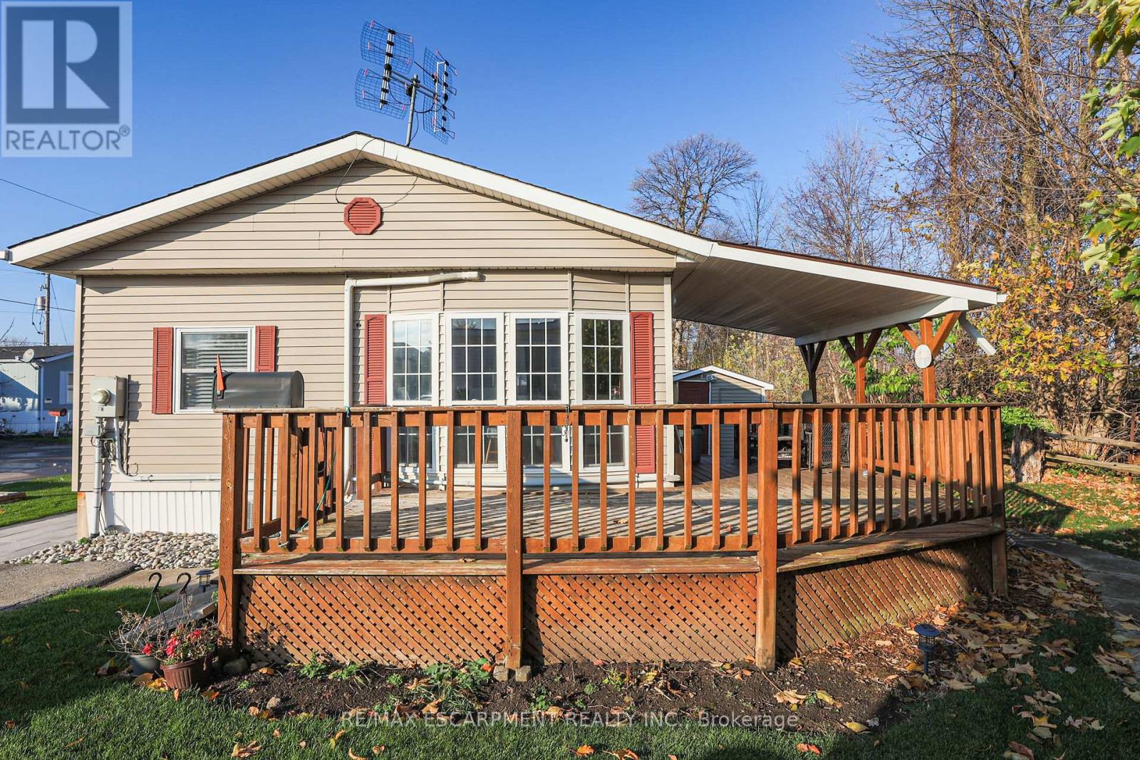 4453 Timothy Lane, Lincoln, Ontario  L3J 0W1 - Photo 5 - X12579392