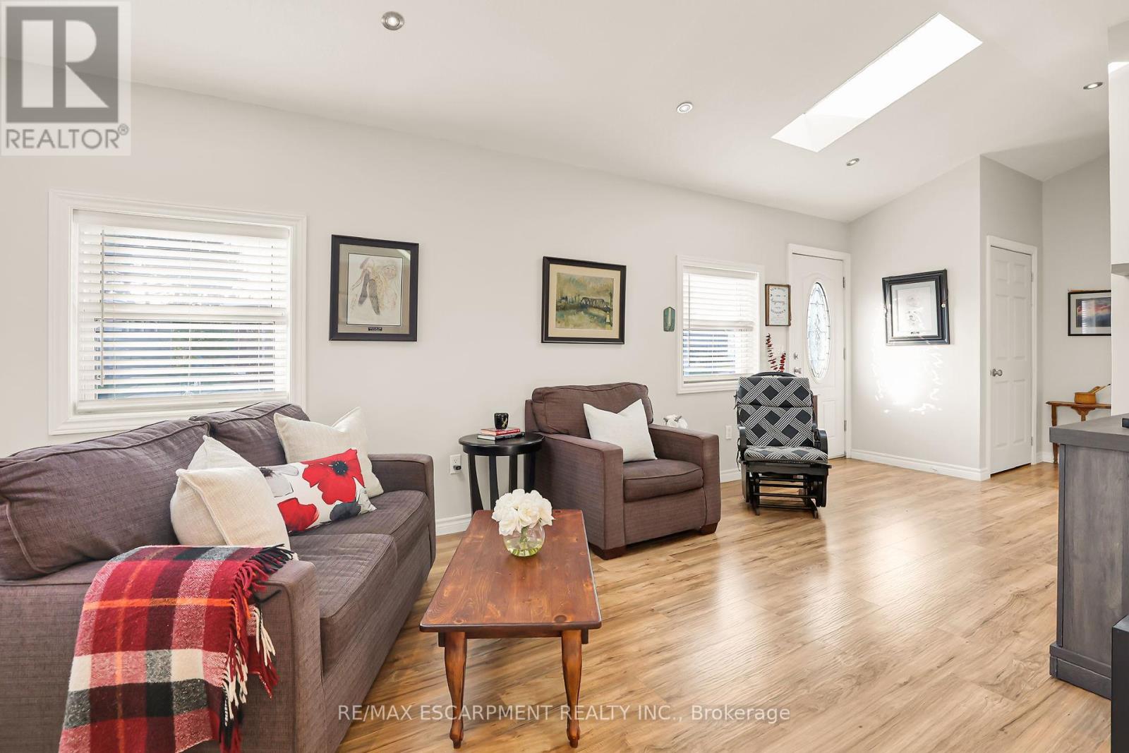 4453 Timothy Lane, Lincoln, Ontario  L3J 0W1 - Photo 6 - X12579392