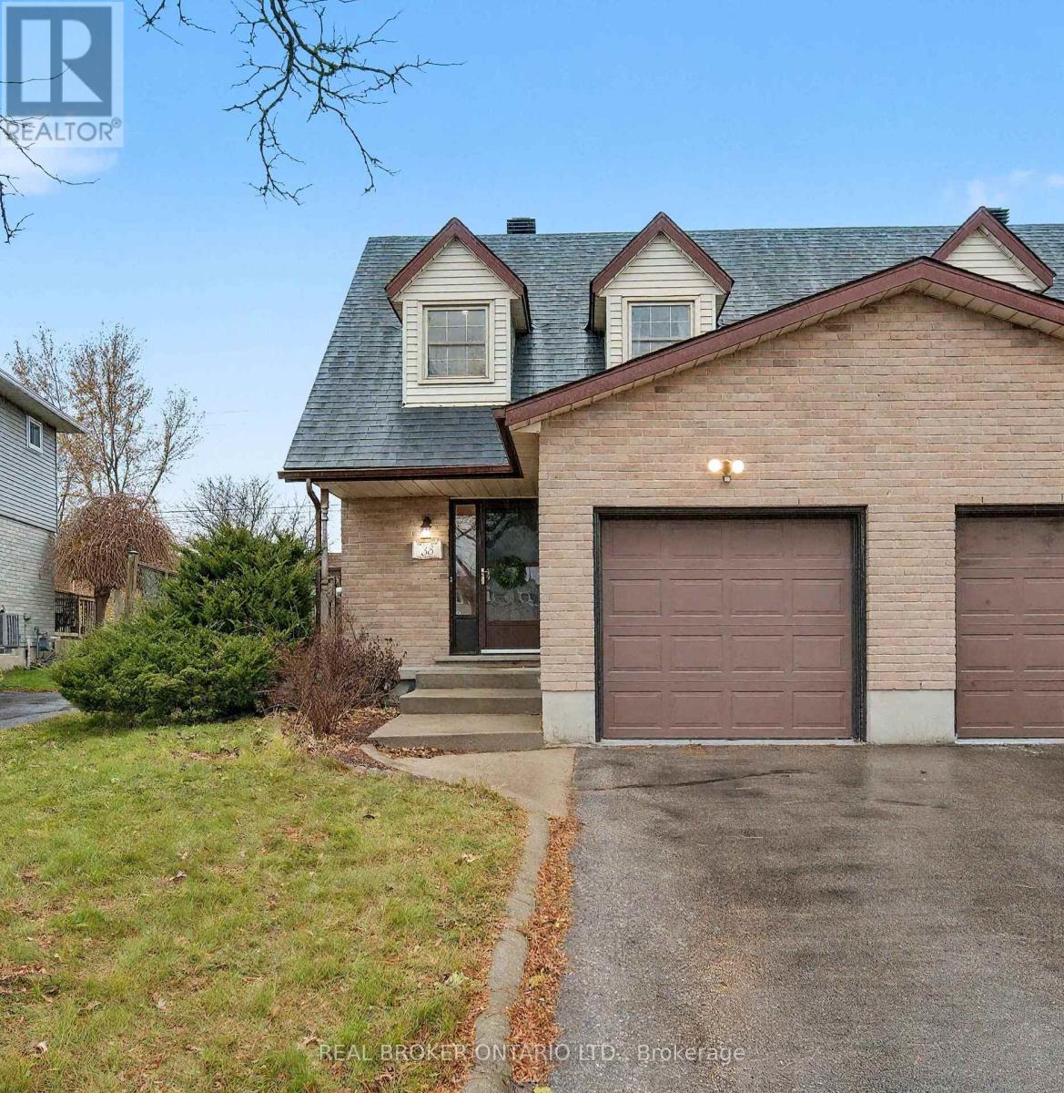 38 CATALINA COURT, Kitchener, Ontario