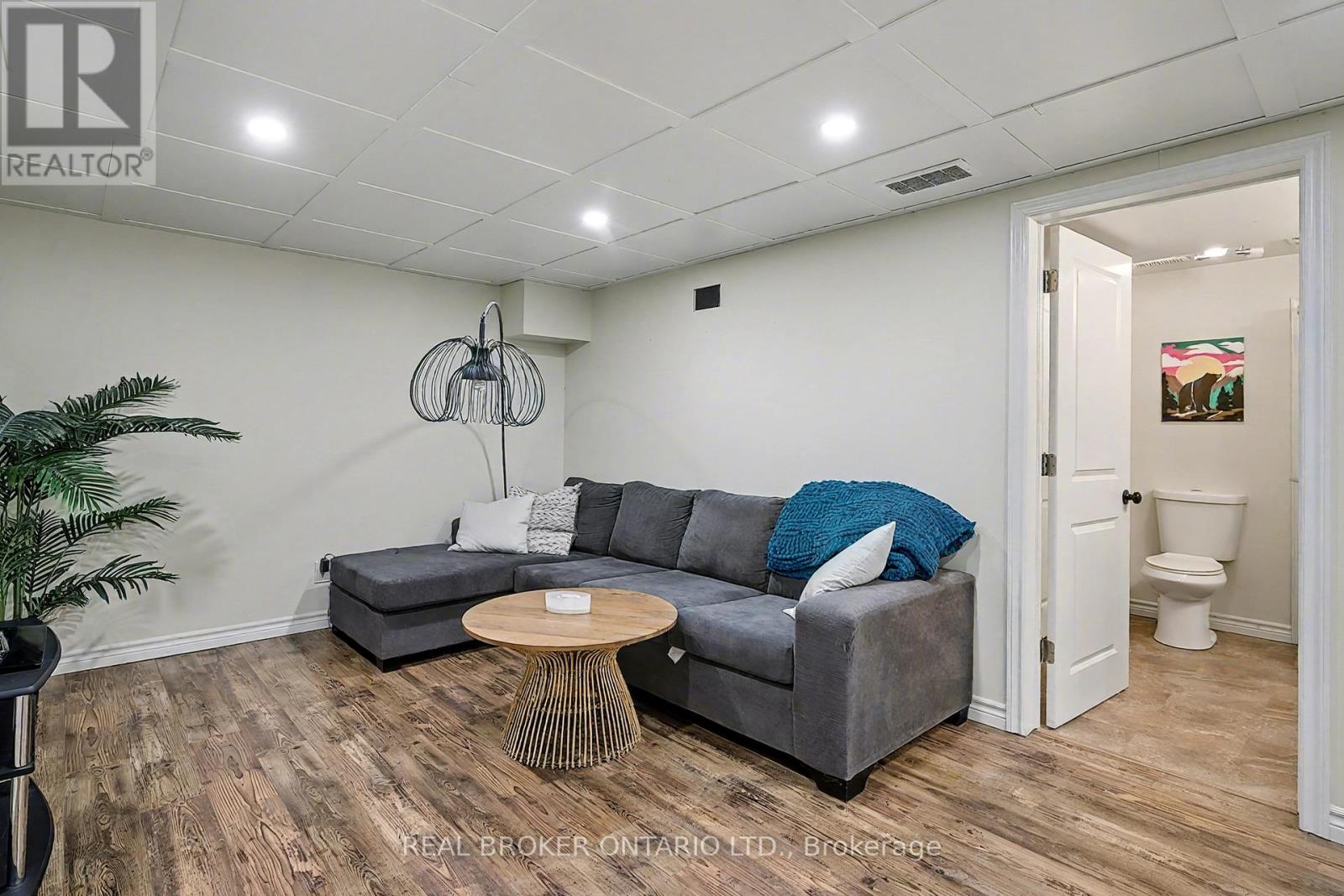 38 Catalina Court, Kitchener, Ontario  N2M 5L9 - Photo 22 - X12579422