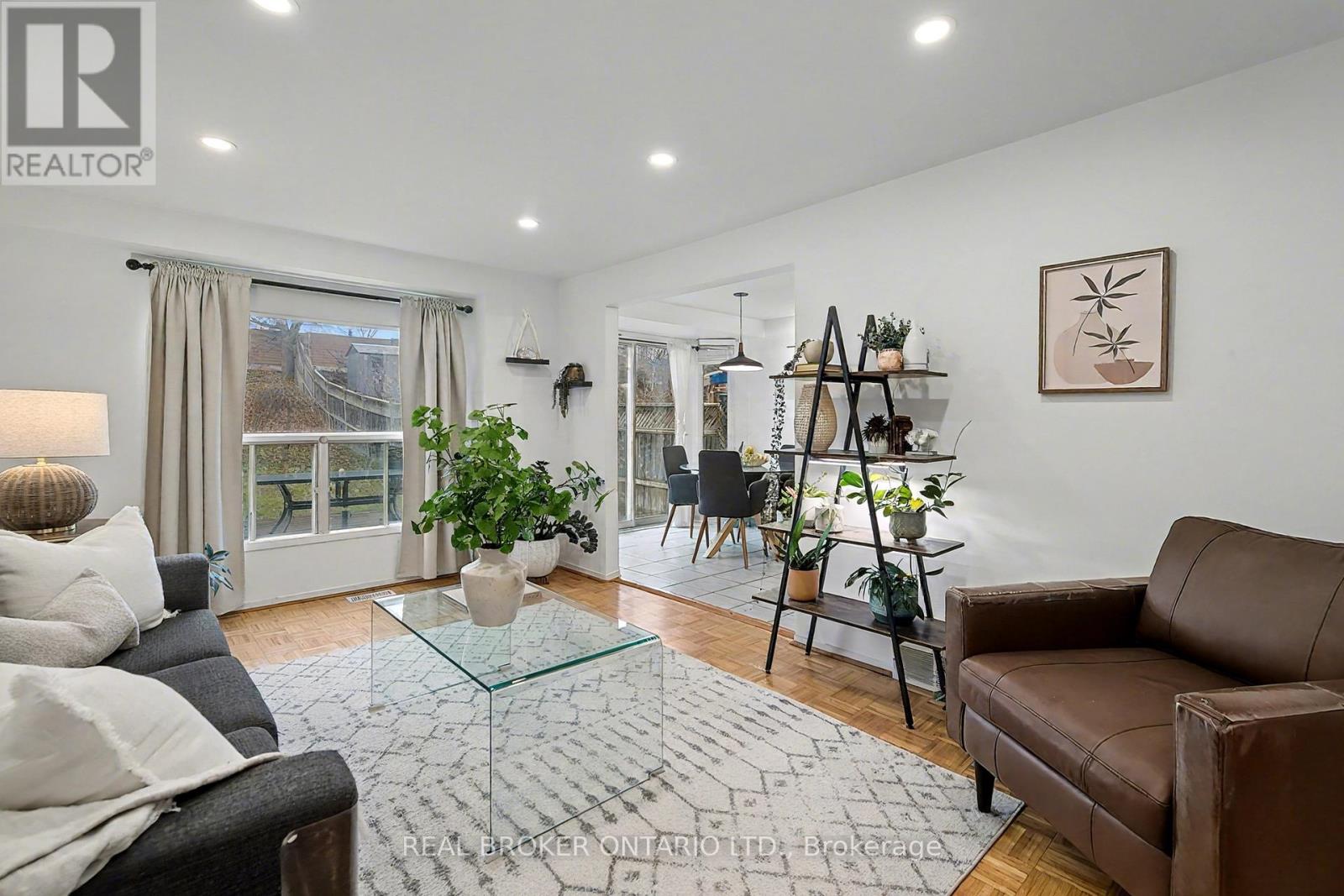 38 Catalina Court, Kitchener, Ontario  N2M 5L9 - Photo 5 - X12579422