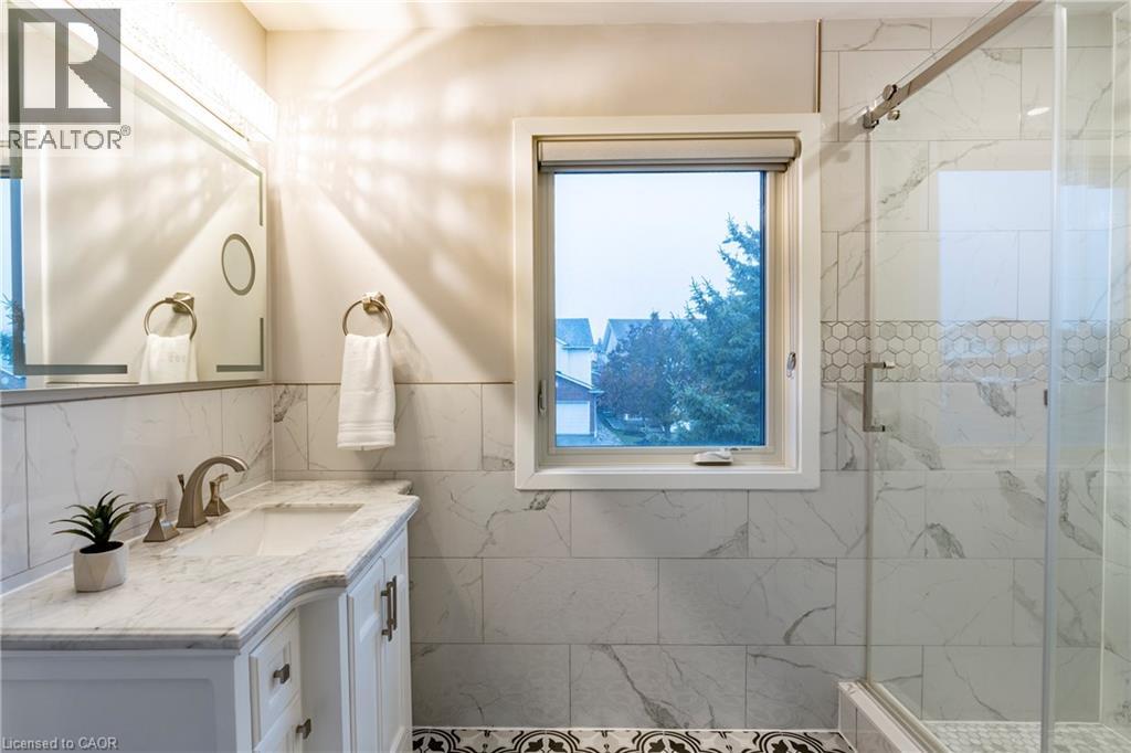 83 Burnaby Crescent, Kitchener, Ontario  N2N 3A1 - Photo 24 - 40790748