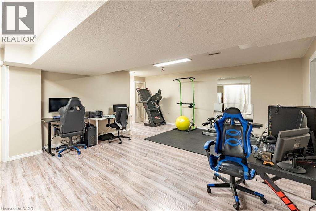 83 Burnaby Crescent, Kitchener, Ontario  N2N 3A1 - Photo 37 - 40790748