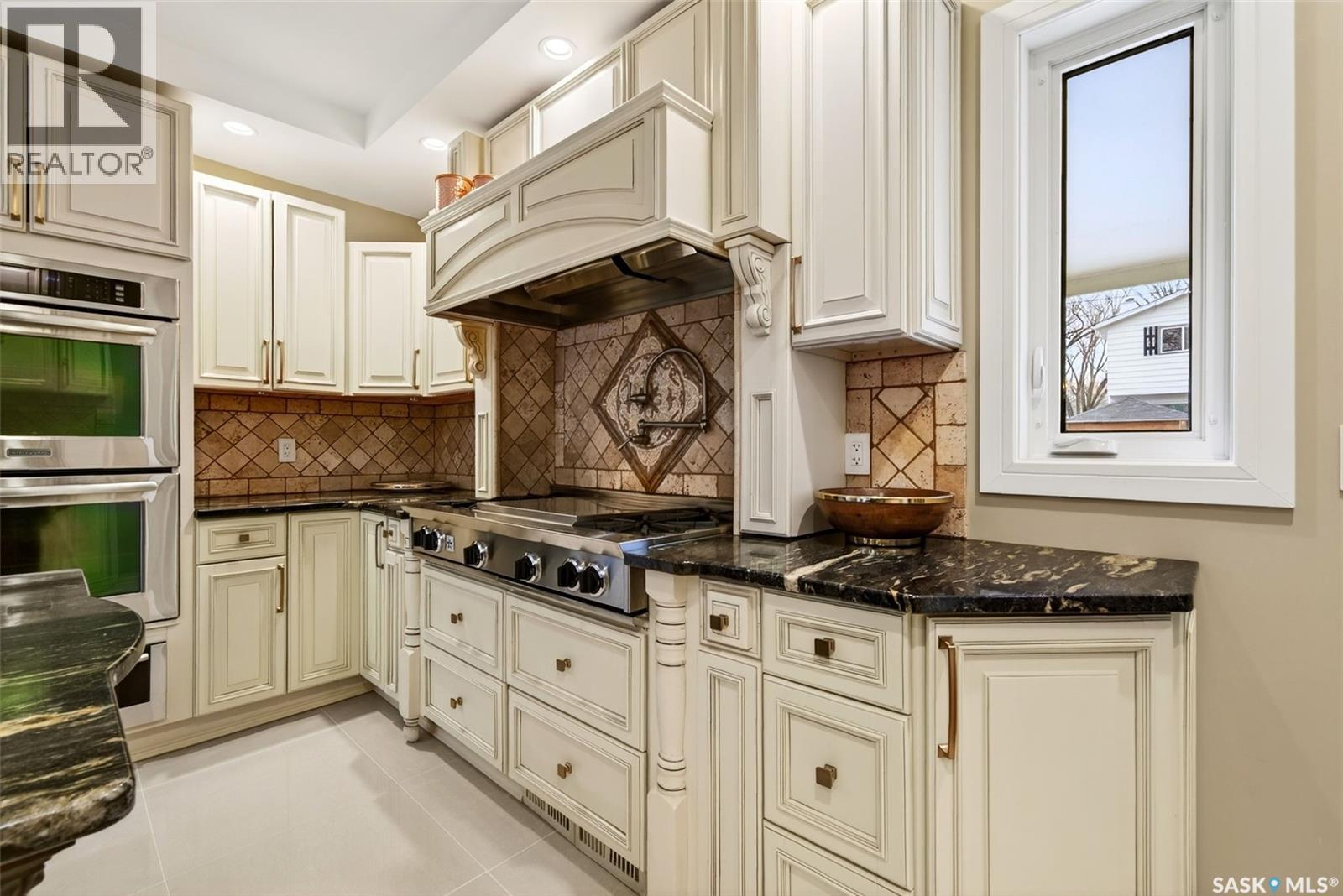 3002 Albert Street, Regina, Saskatchewan  S4S 3N7 - Photo 8 - SK024615