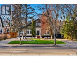 3002 ALBERT STREET Lakeview RG