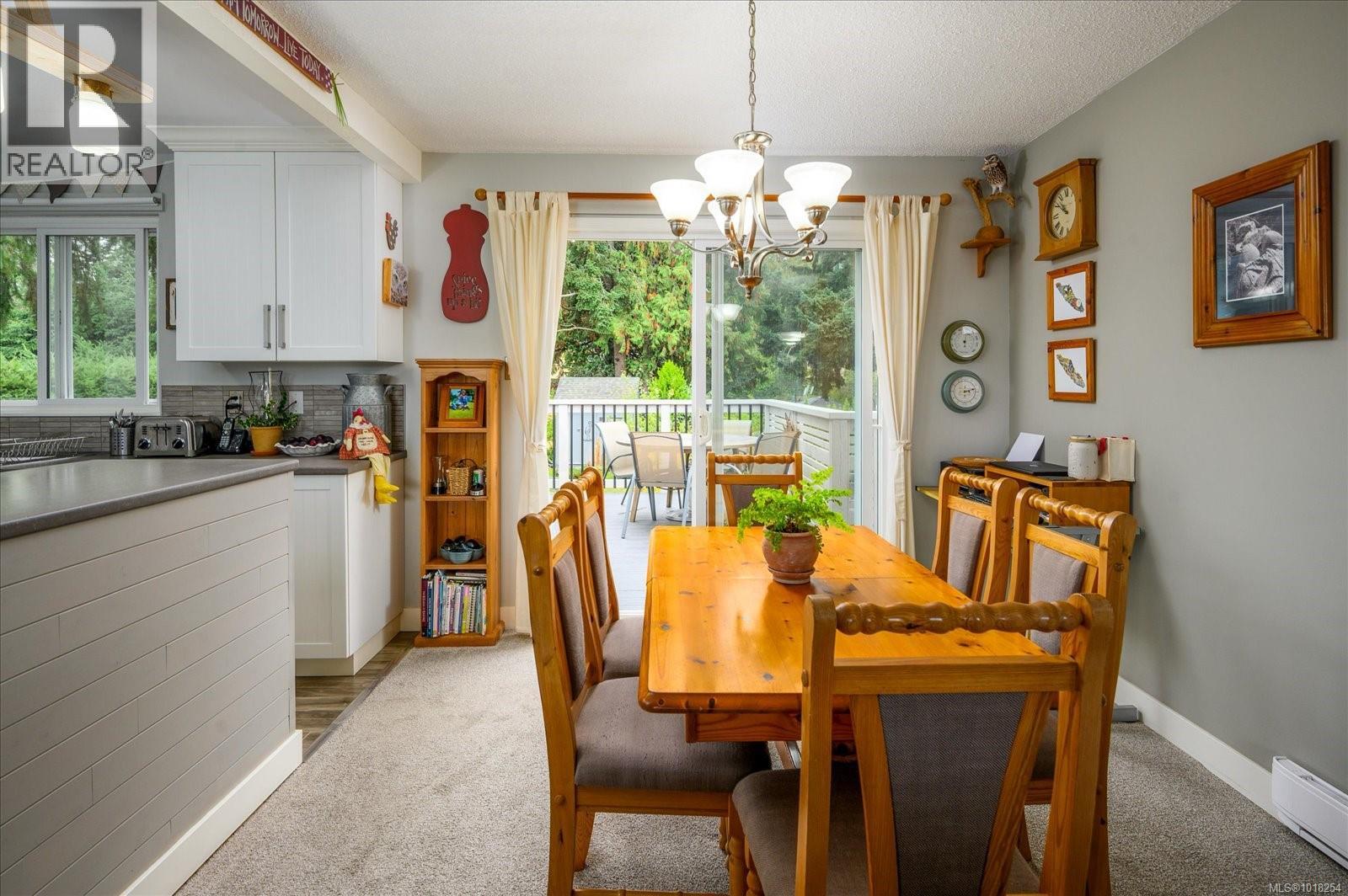 6891 Harwood Dr, Lantzville, British Columbia V0R 2H0 - Photo 14 - 1018254