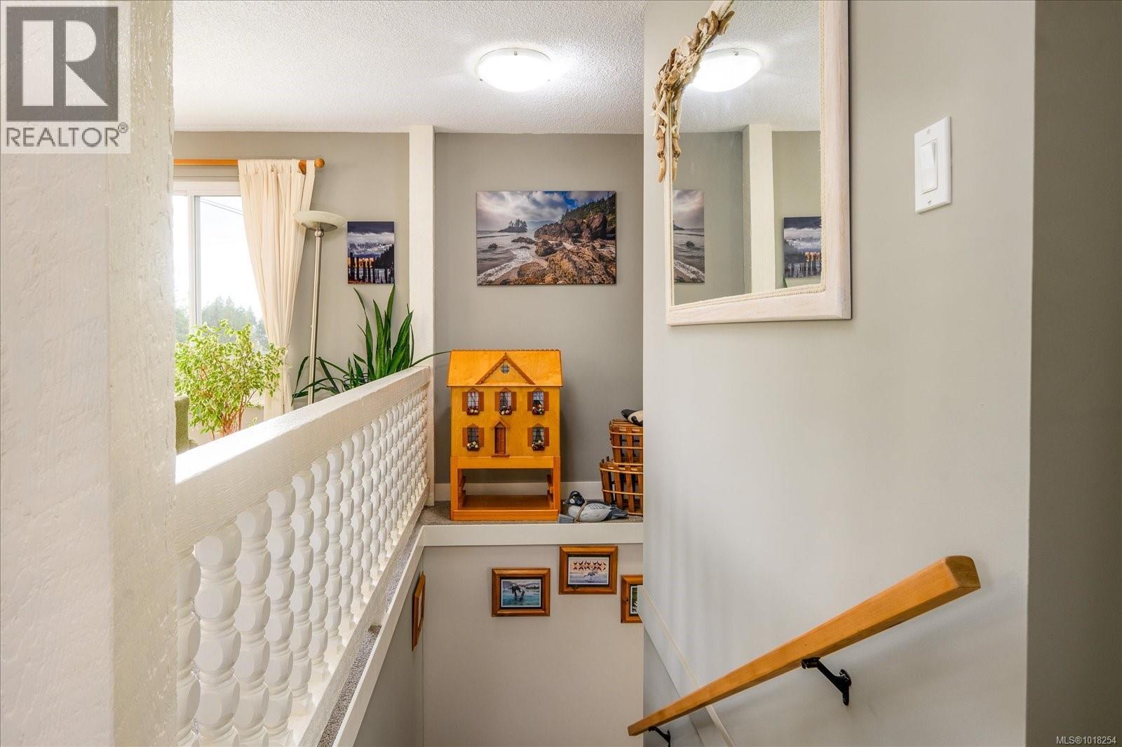 6891 Harwood Dr, Lantzville, British Columbia V0R 2H0 - Photo 9 - 1018254