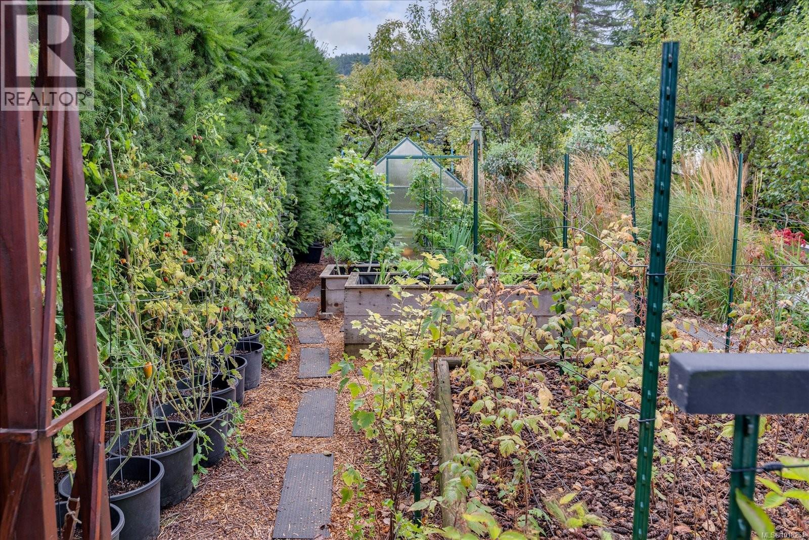 6891 Harwood Dr, Lantzville, British Columbia V0R 2H0 - Photo 52 - 1018254