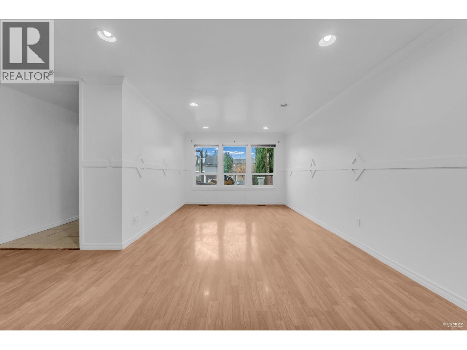 3235 Dunkirk Avenue, Coquitlam, British Columbia  V3E 1G8 - Photo 14 - R3070326