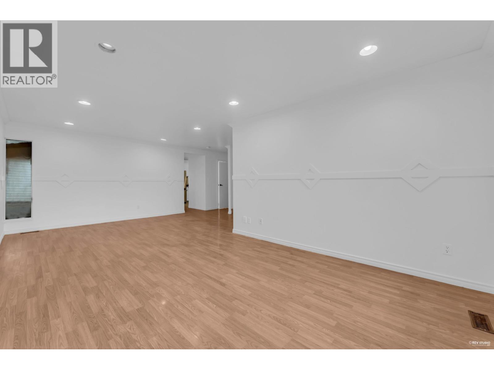 3235 Dunkirk Avenue, Coquitlam, British Columbia  V3E 1G8 - Photo 17 - R3070326