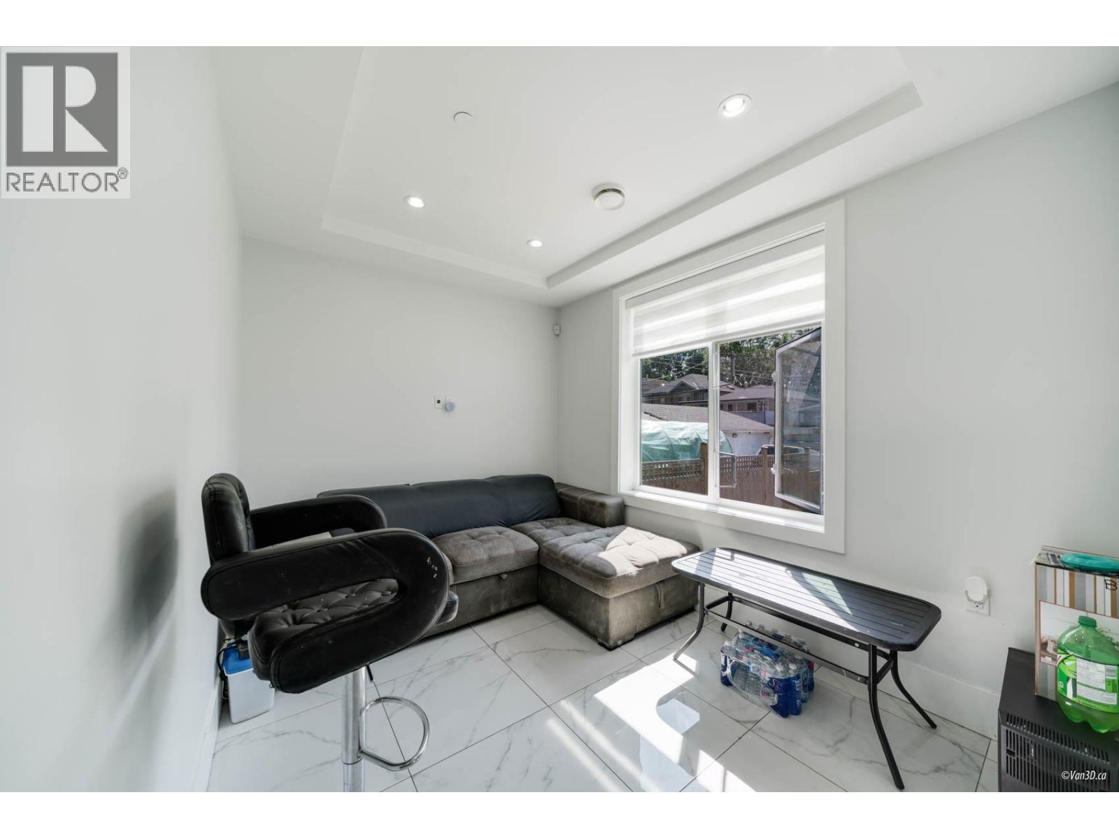 4841 Dumfries Street, Vancouver, British Columbia  V5N 3T8 - Photo 12 - R3070330