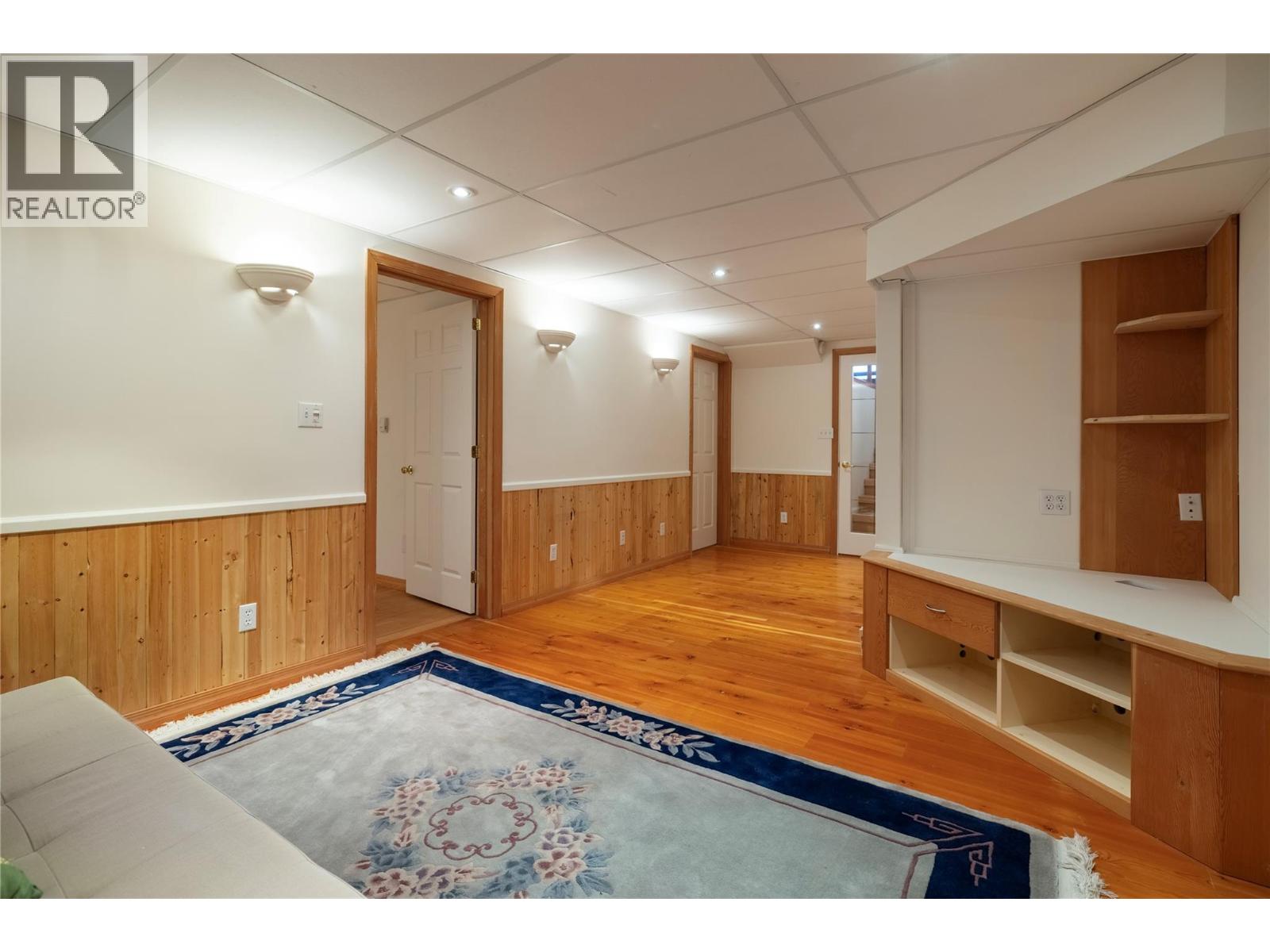 1203 41 Avenue, Vernon, British Columbia  V1T 8A6 - Photo 41 - 10370063