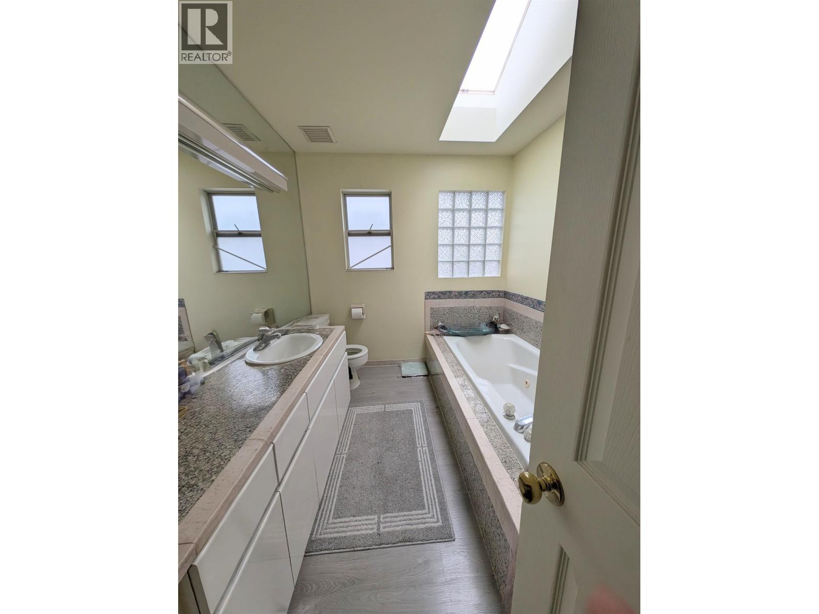 2935 E 17th Avenue, Vancouver, British Columbia  V5M 2N4 - Photo 18 - R3069537