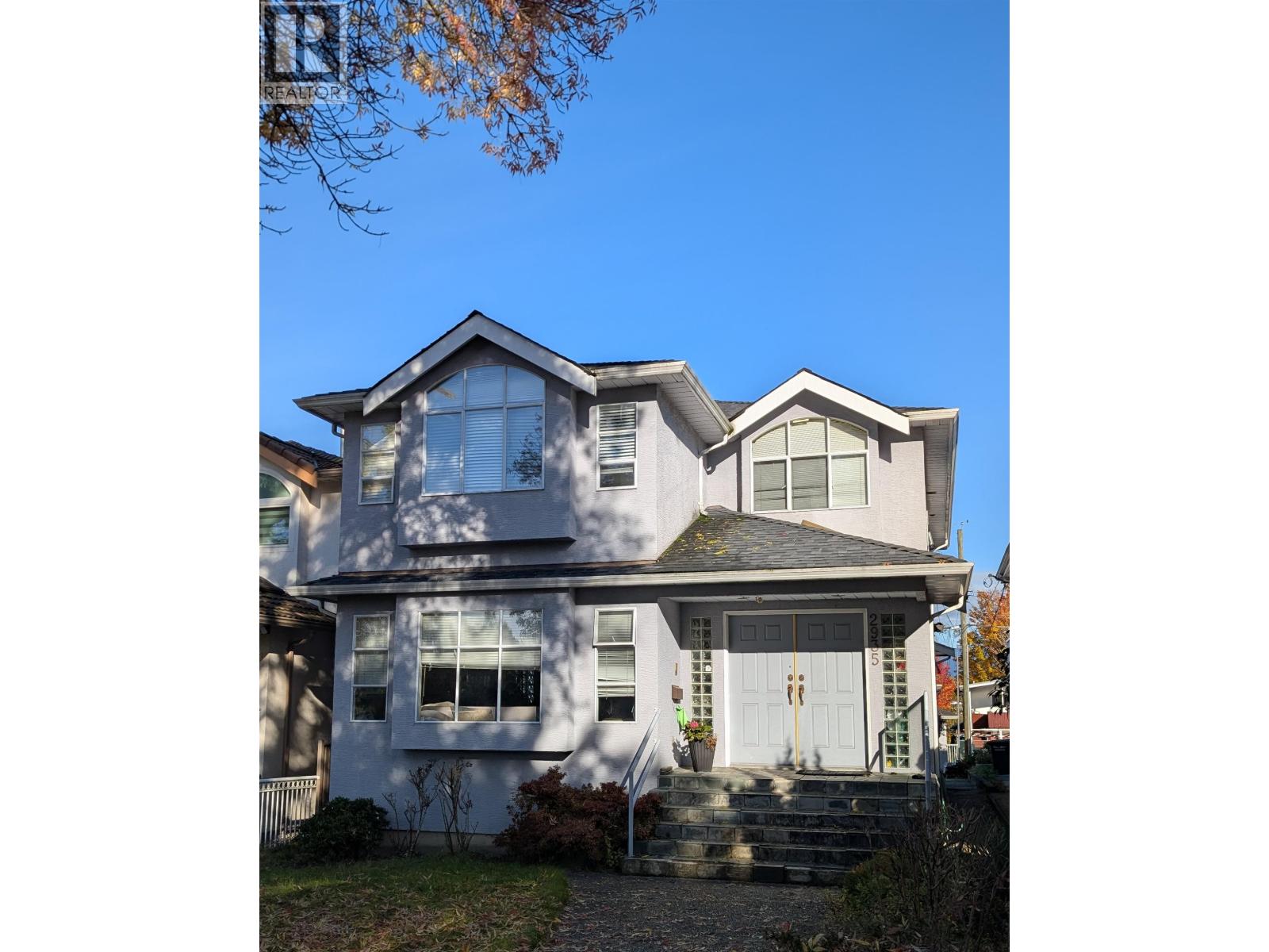 2935 E 17TH AVENUE, Vancouver, British Columbia