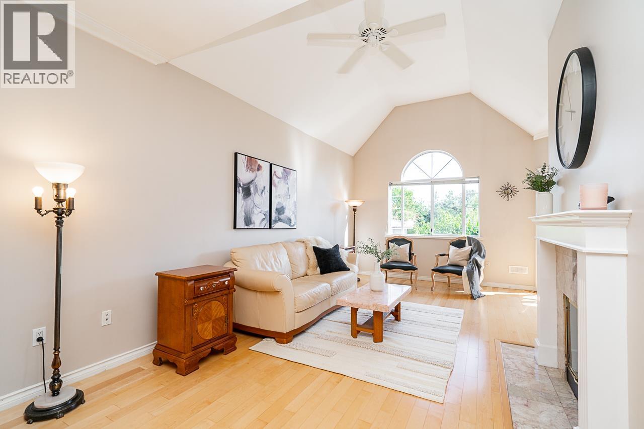 201 25 Richmond Street, New Westminster, British Columbia  V3L 5P9 - Photo 12 - R3070113