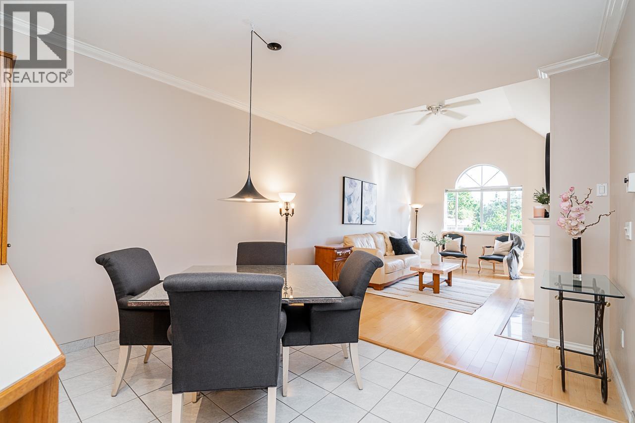 201 25 Richmond Street, New Westminster, British Columbia  V3L 5P9 - Photo 9 - R3070113