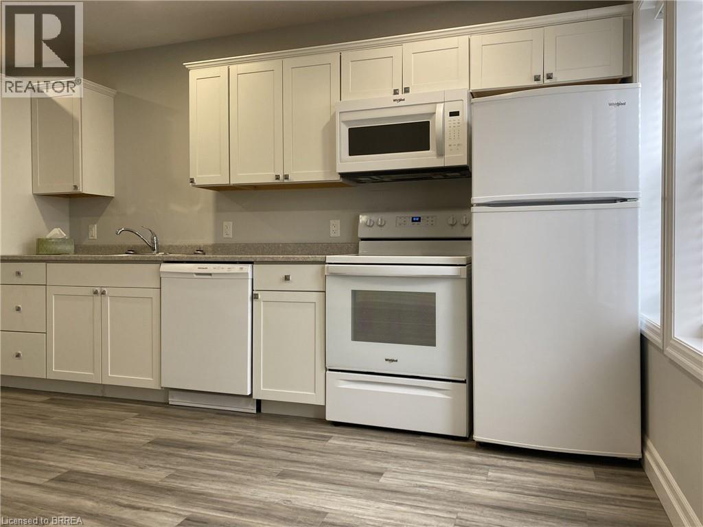 98 Lorne Crescent Unit# 5, Brantford, Ontario  N3T 4L9 - Photo 6 - 40790445