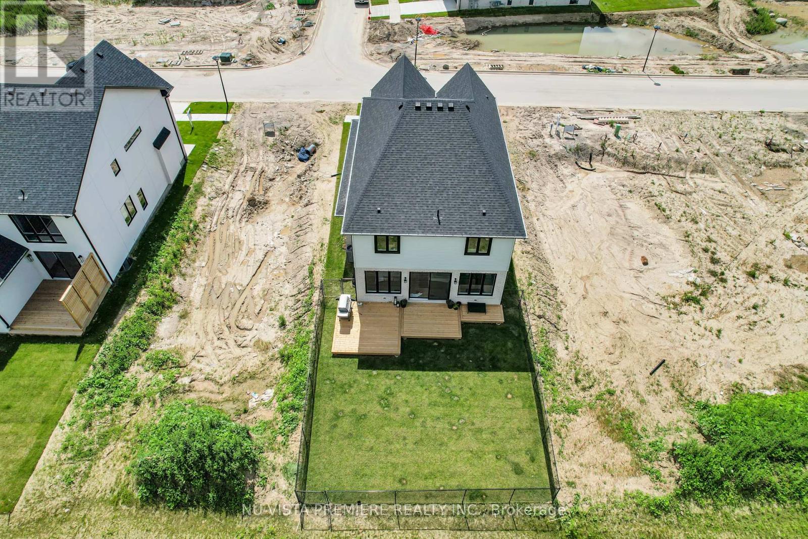 3998 Big Leaf Trail, London South, Ontario  N6P 0K1 - Photo 48 - X12560764