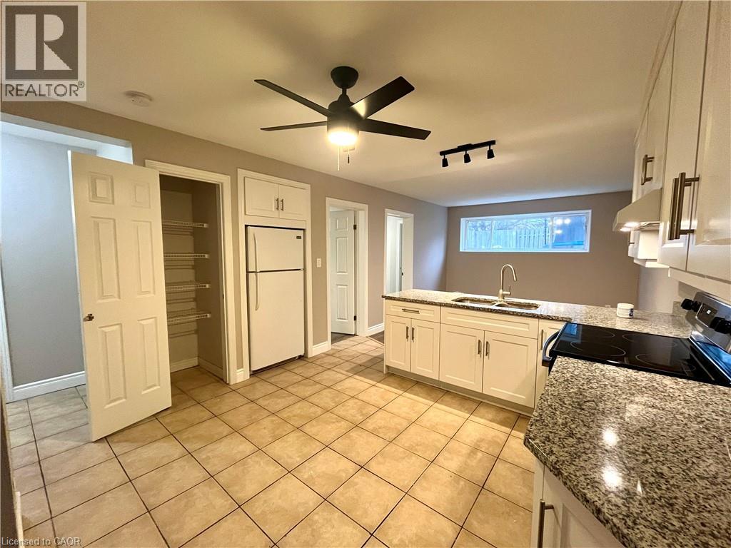 6 Smetana Drive, Kitchener, Ontario  N2B 3B8 - Photo 6 - 40789968