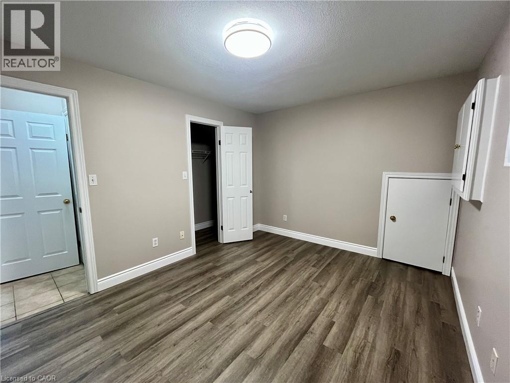 6 Smetana Drive, Kitchener, Ontario  N2B 3B8 - Photo 13 - 40789968