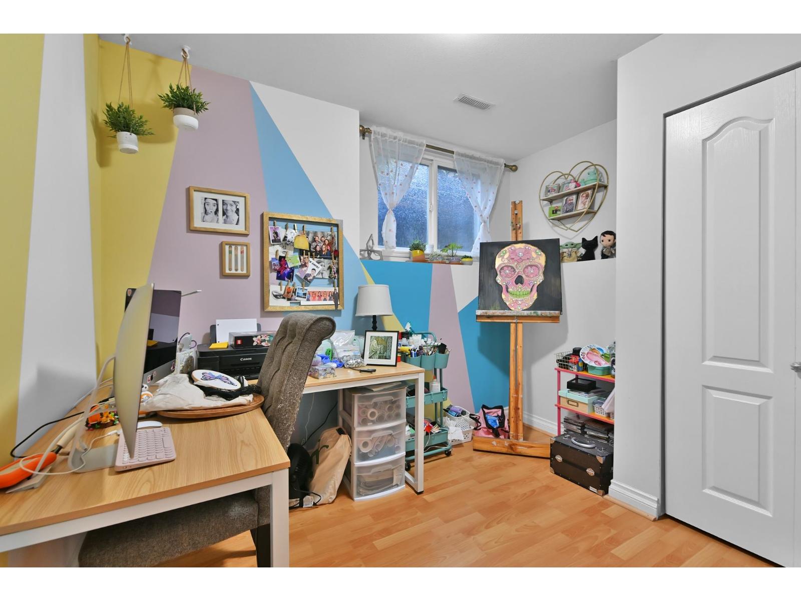 8021 Melburn Drive, Mission, British Columbia  V2V 7B6 - Photo 21 - R3070236