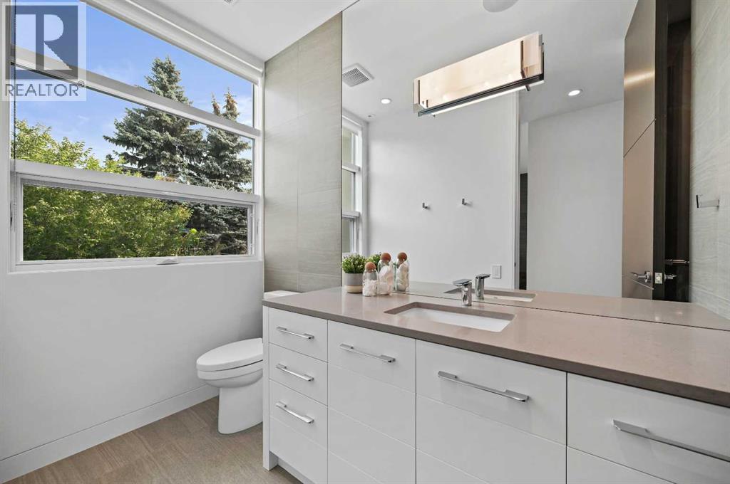 530 Crescent Road Nw, Calgary, Alberta  T2M 4A5 - Photo 34 - A2253643