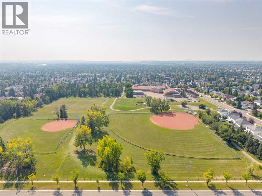 819 Shawnee Terrace Sw, Calgary, Alberta  T2Y 0T4 - Photo 38 - A2255503