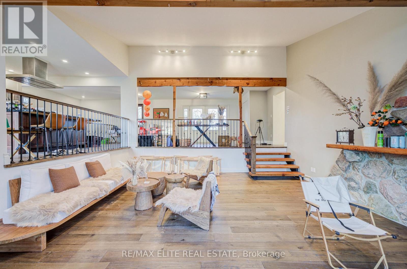 4909 Holborn Road, East Gwillimbury, Ontario  L0G 1M0 - Photo 14 - N12559752