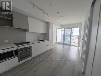 2705 - 7890 Jane Street, Vaughan (Vaughan Corporate Centre), Ontario  L4K 2M7 - Photo 6 - N12522286