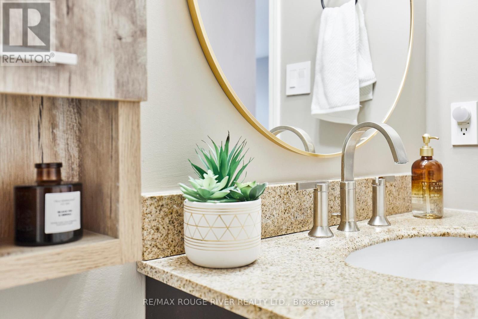 2 - 72 Petra Way, Whitby, Ontario  L1R 0A3 - Photo 22 - E12415196