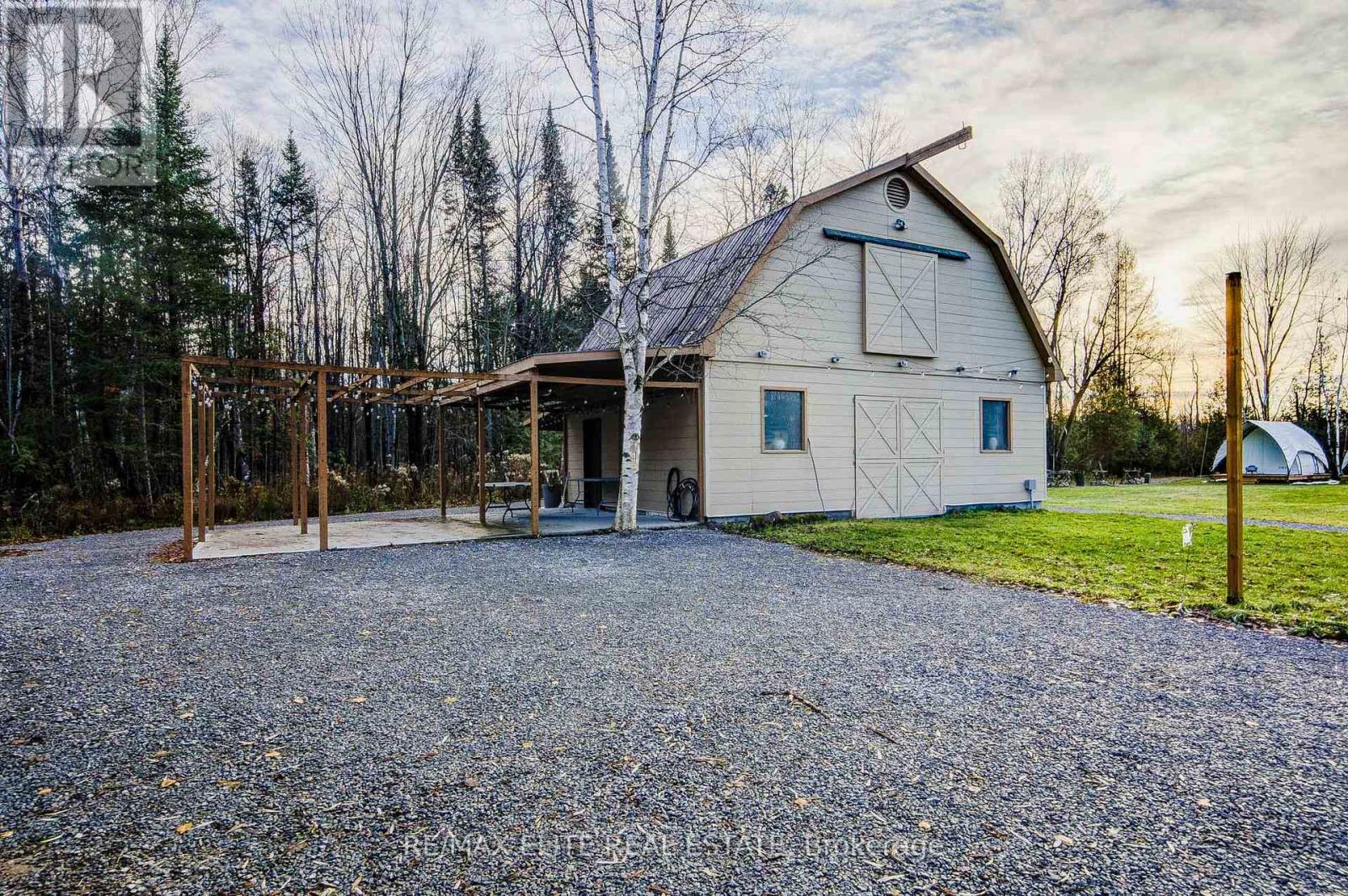 4909 Holborn Road, East Gwillimbury, Ontario  L0G 1M0 - Photo 36 - N12559752