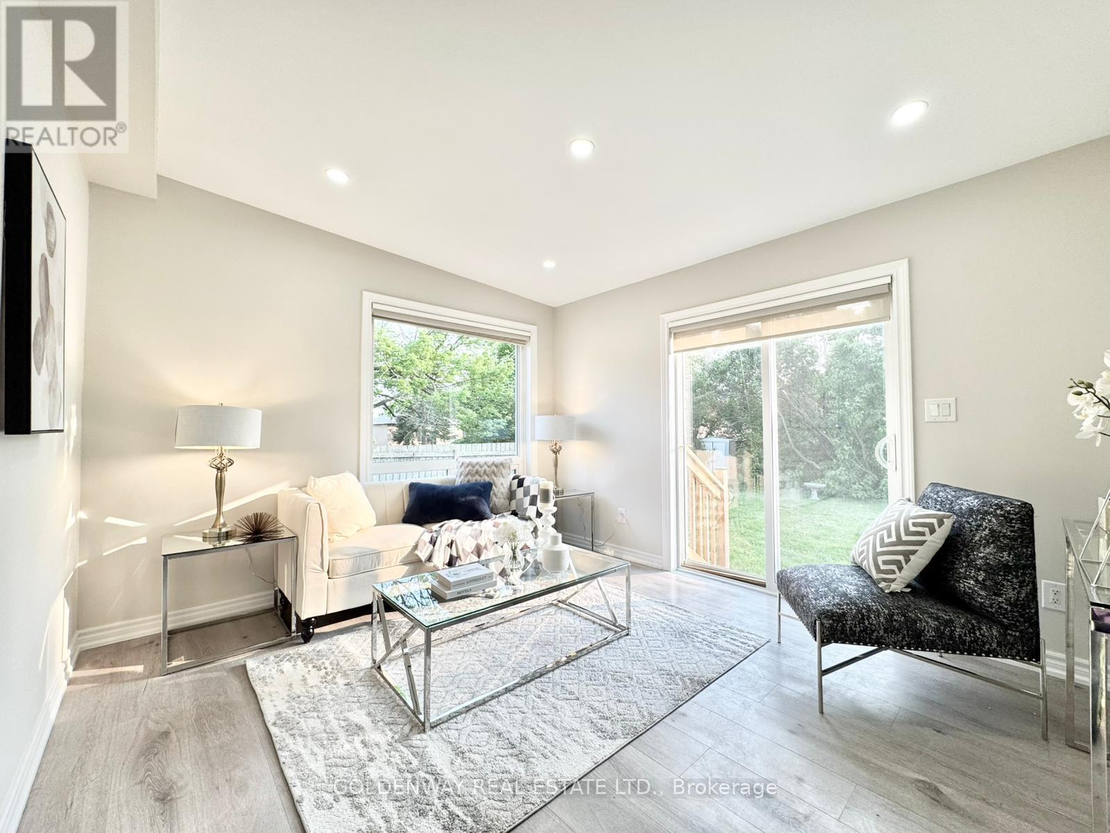 MAIN - 1286 CEDAR STREET, Oshawa, Ontario