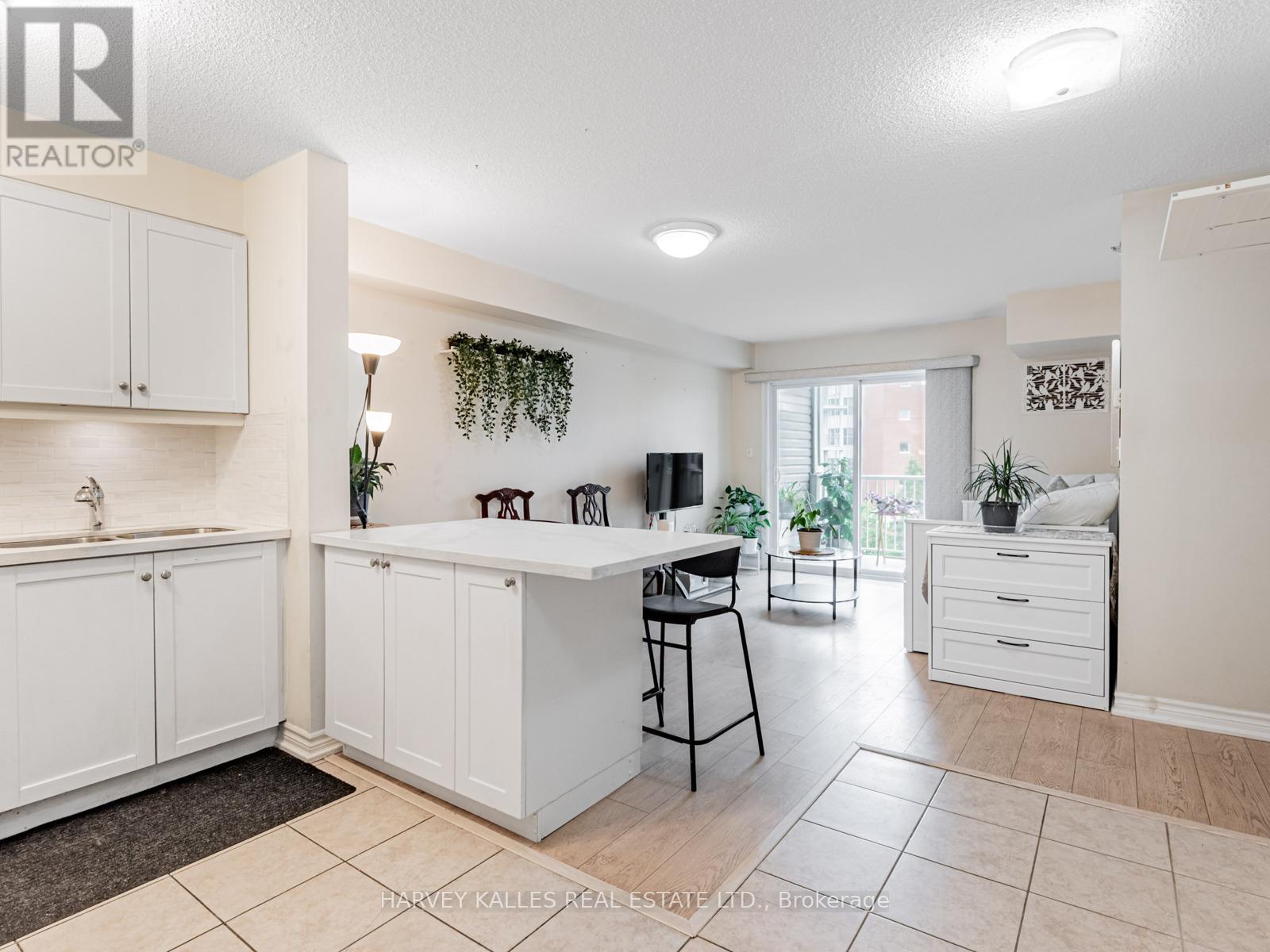 430 - 5225 Finch Avenue E, Toronto, Ontario  M1S 5W8 - Photo 4 - E12579520