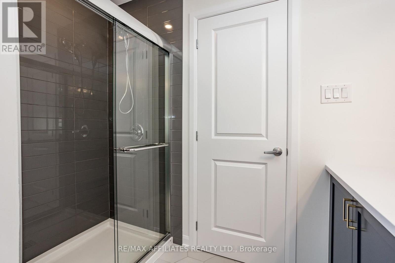 850 Cappamore Drive, Ottawa, Ontario  K2C 3H2 - Photo 23 - X12478749