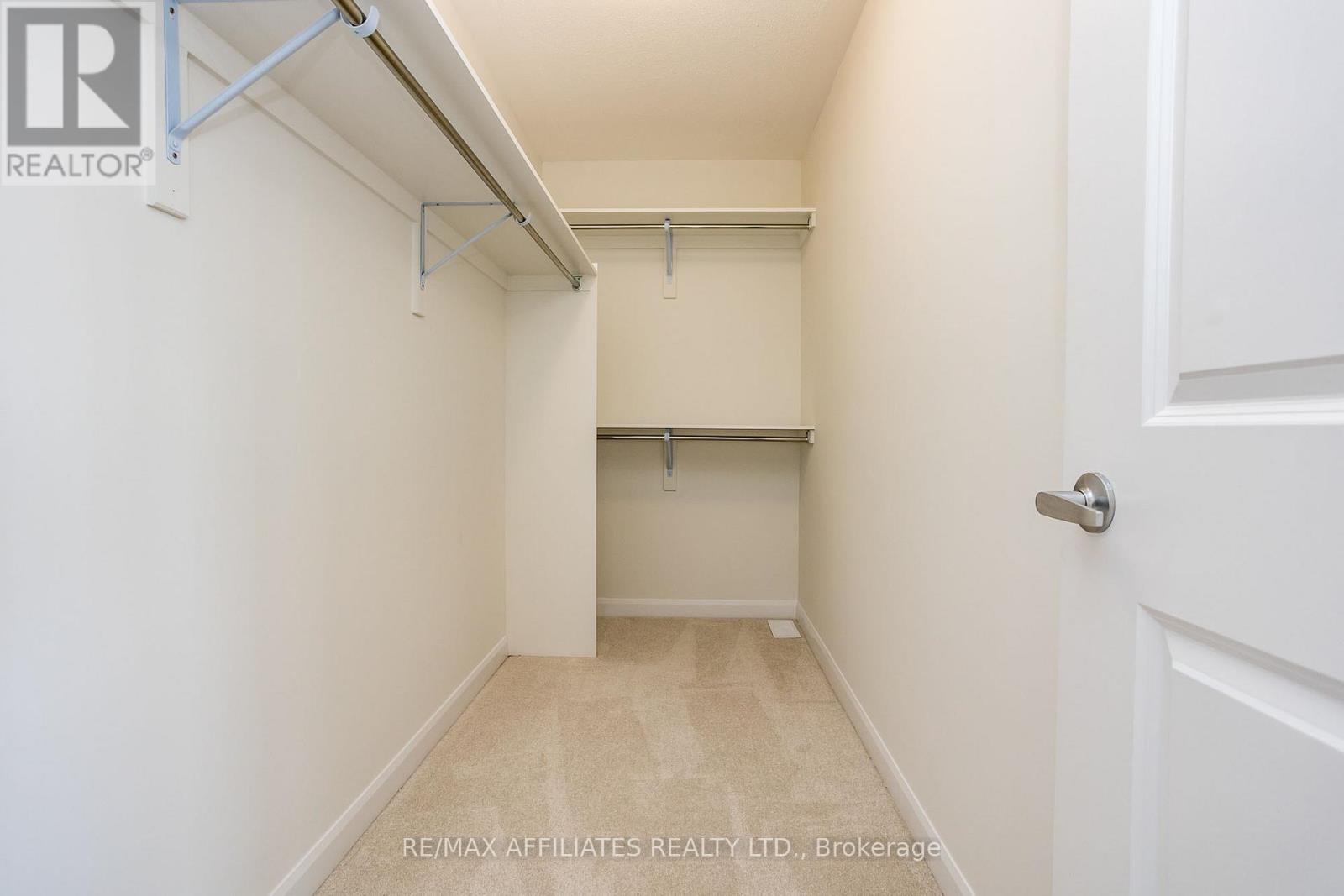 850 Cappamore Drive, Ottawa, Ontario  K2C 3H2 - Photo 24 - X12478749