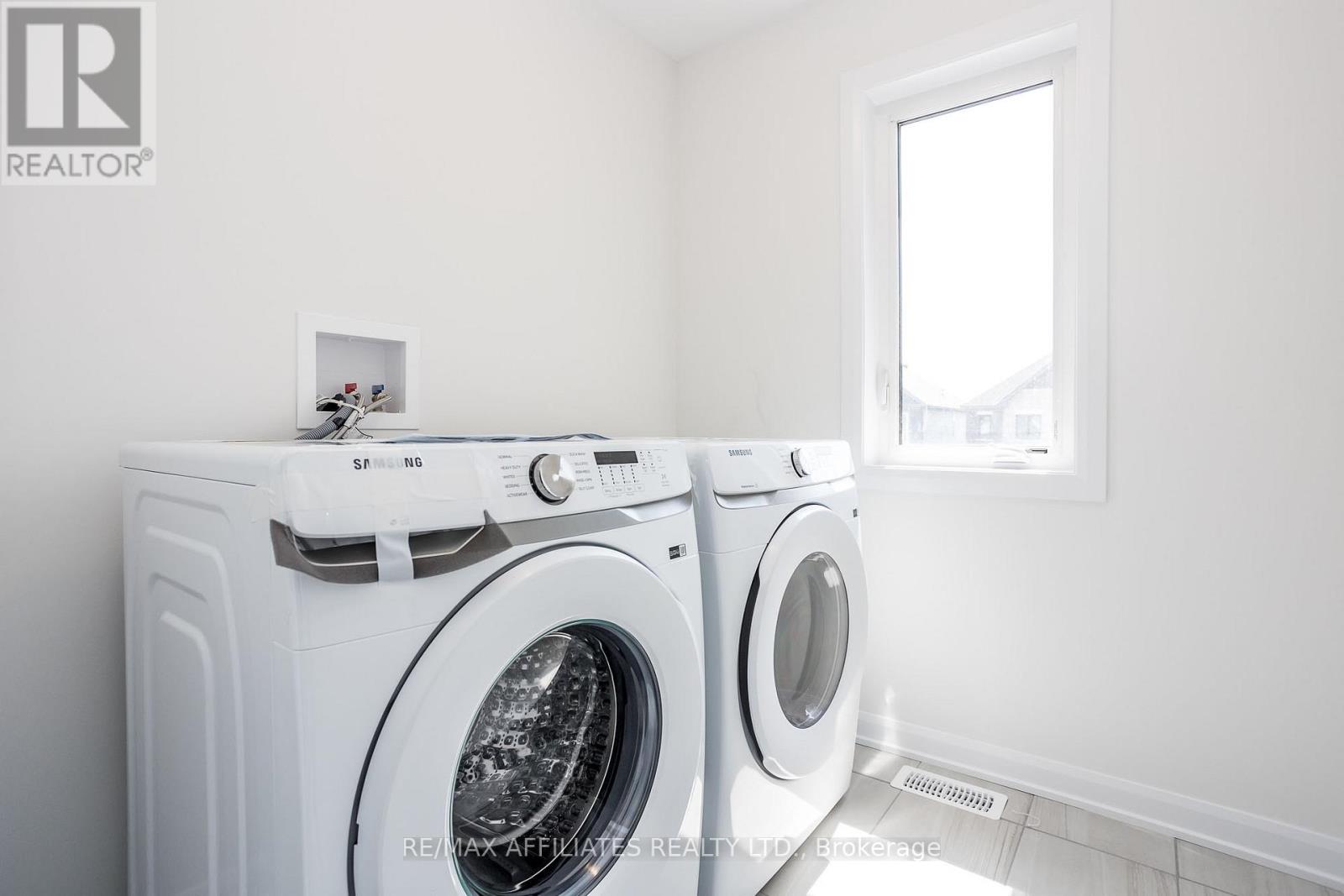 850 Cappamore Drive, Ottawa, Ontario  K2C 3H2 - Photo 30 - X12478749