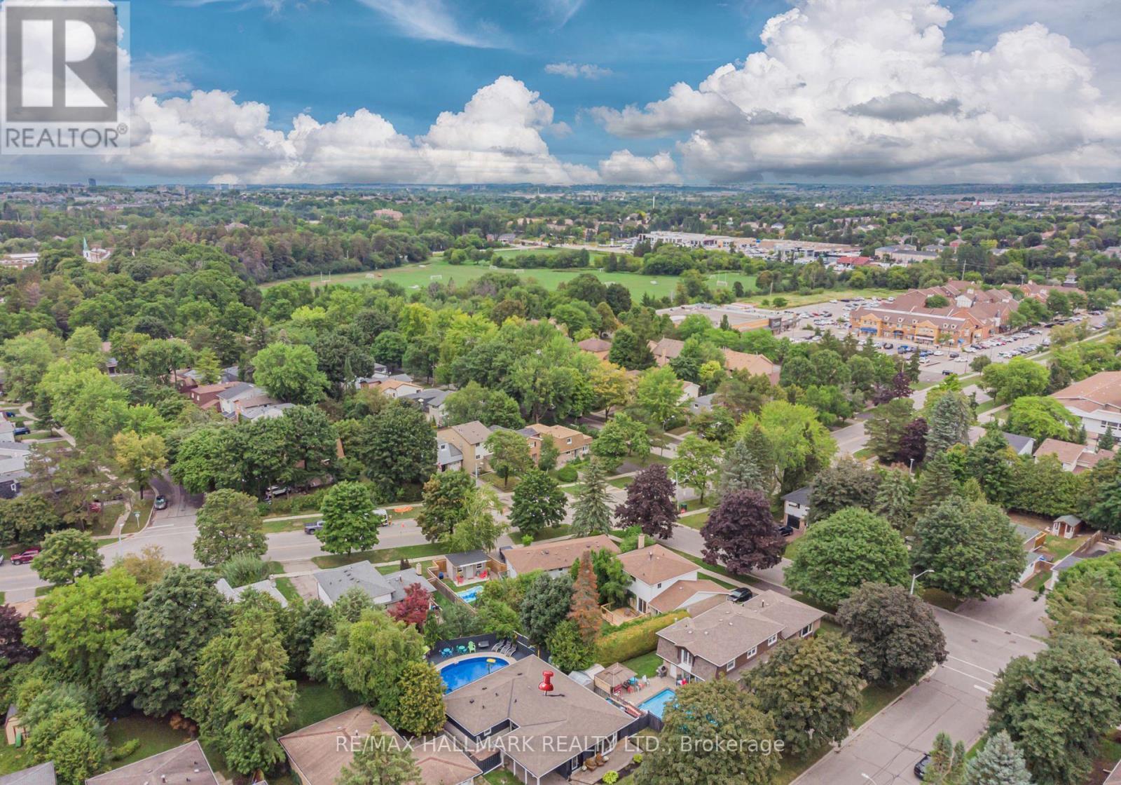 4 Devins Drive, Aurora, Ontario  L4G 2Z1 - Photo 33 - N12579476