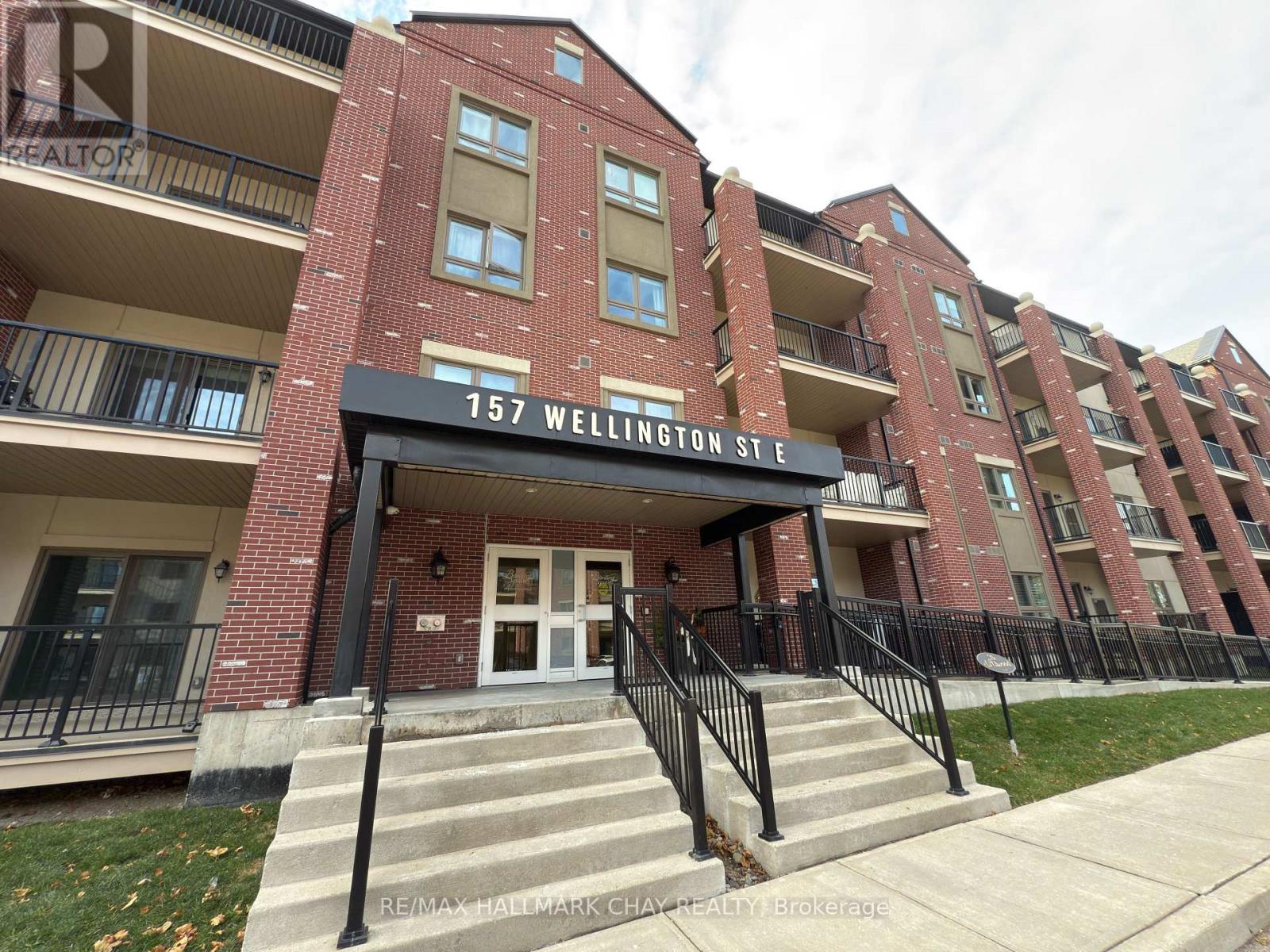 203 - 157 WELLINGTON STREET E, New Tecumseth, Ontario